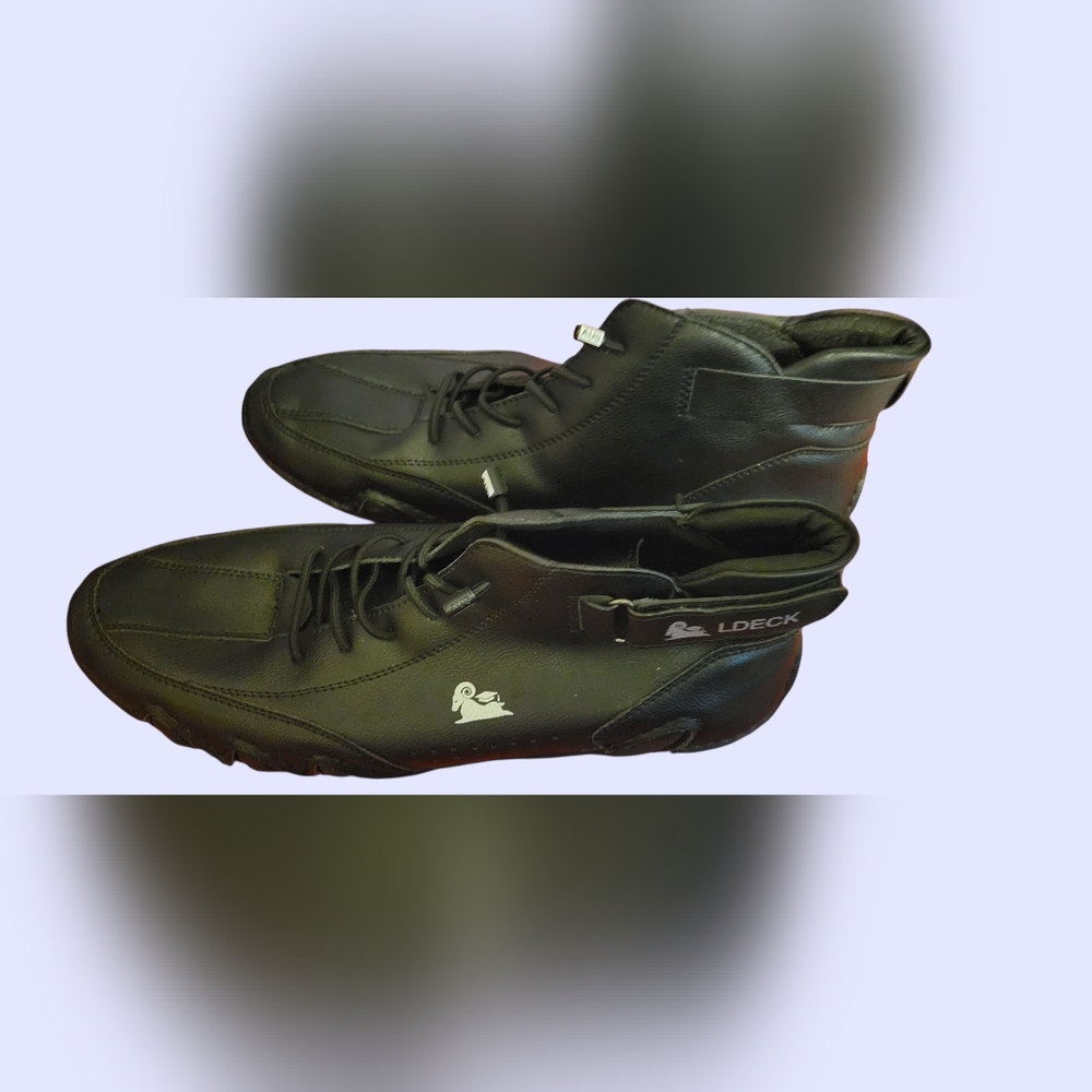 LDECK mens shoes Size 12